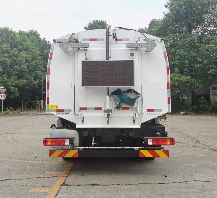 普羅科牌BJ5186TXSE6-P1洗掃車公告圖片