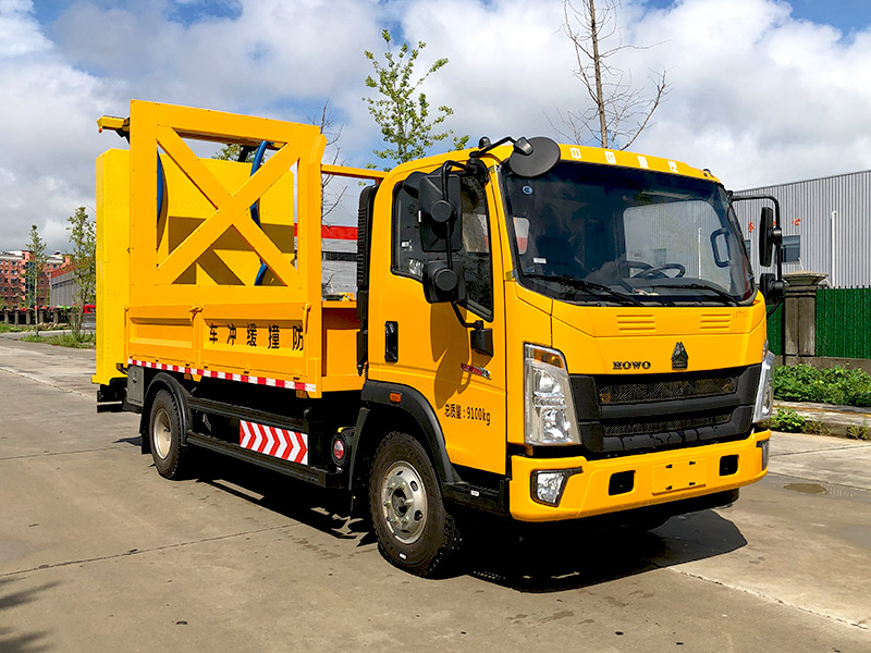 齊東方牌CLD5090TFZZZ6防撞緩沖車公告圖片