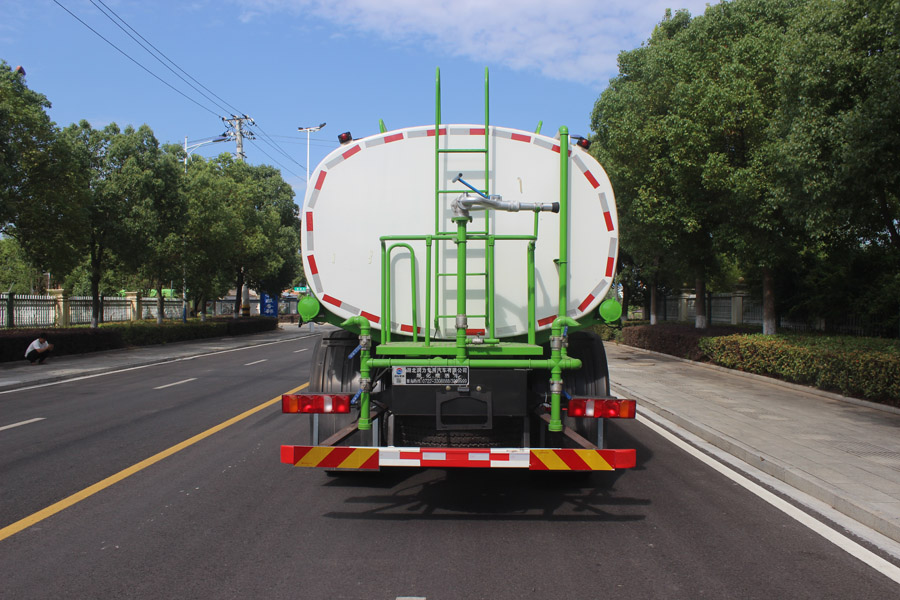 潤知星牌SCS5313GPSZZ6綠化噴灑車公告圖片