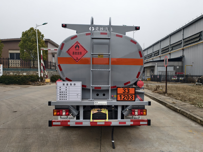 楚勝牌CSC5127GJYZ6A加油車公告圖片