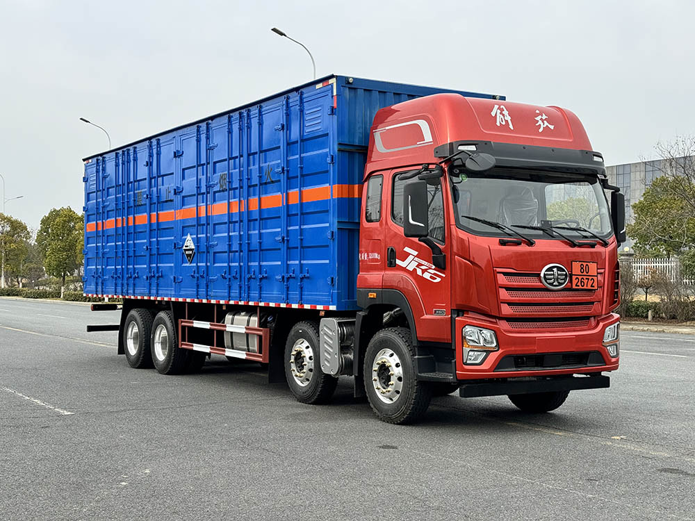 豐霸牌STD5321XFWCA6腐蝕性物品廂式運輸車公告圖片