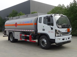 运油车
