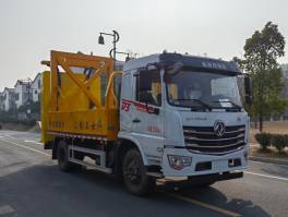 大随兴牌XDY5120TFZE6防撞缓冲车