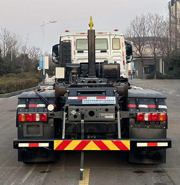 特爾佳牌DWT5310ZXXL8ZZLNG車廂可卸式垃圾車公告圖片