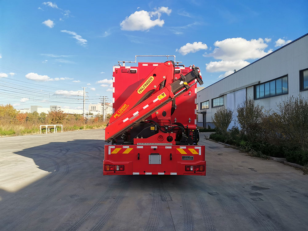 中卓時(shí)代牌ZXF5210TXFHJ100/ST6化學(xué)救援消防車(chē)公告圖片