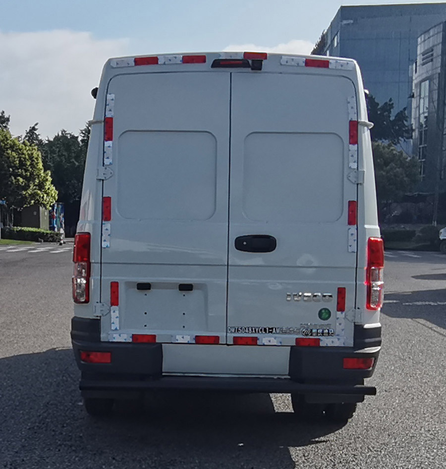 迪馬牌DMT5048XYCL1-AM運(yùn)鈔車公告圖片