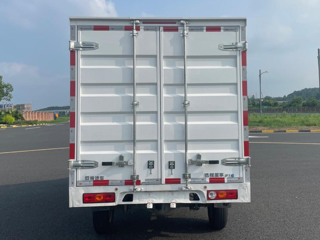 遠(yuǎn)程牌ZB5032XXYBEVGDD6純電動(dòng)廂式運(yùn)輸車公告圖片