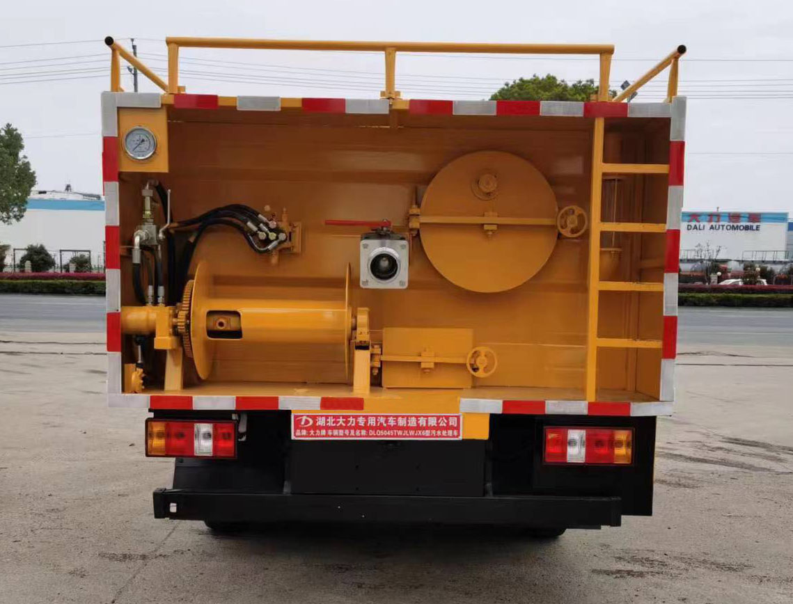 大力牌DLQ5045TWCLWJX6污水處理車公告圖片