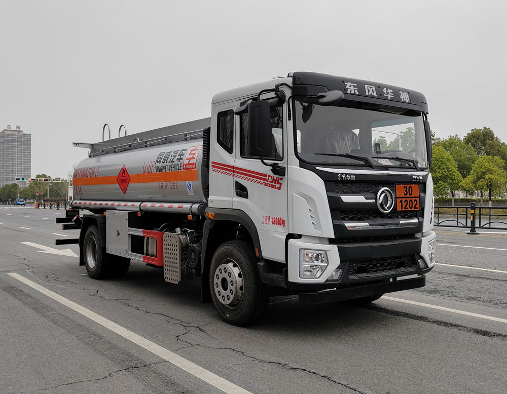 專(zhuān)威牌HTW5186GJYEC6加油車(chē)公告圖片