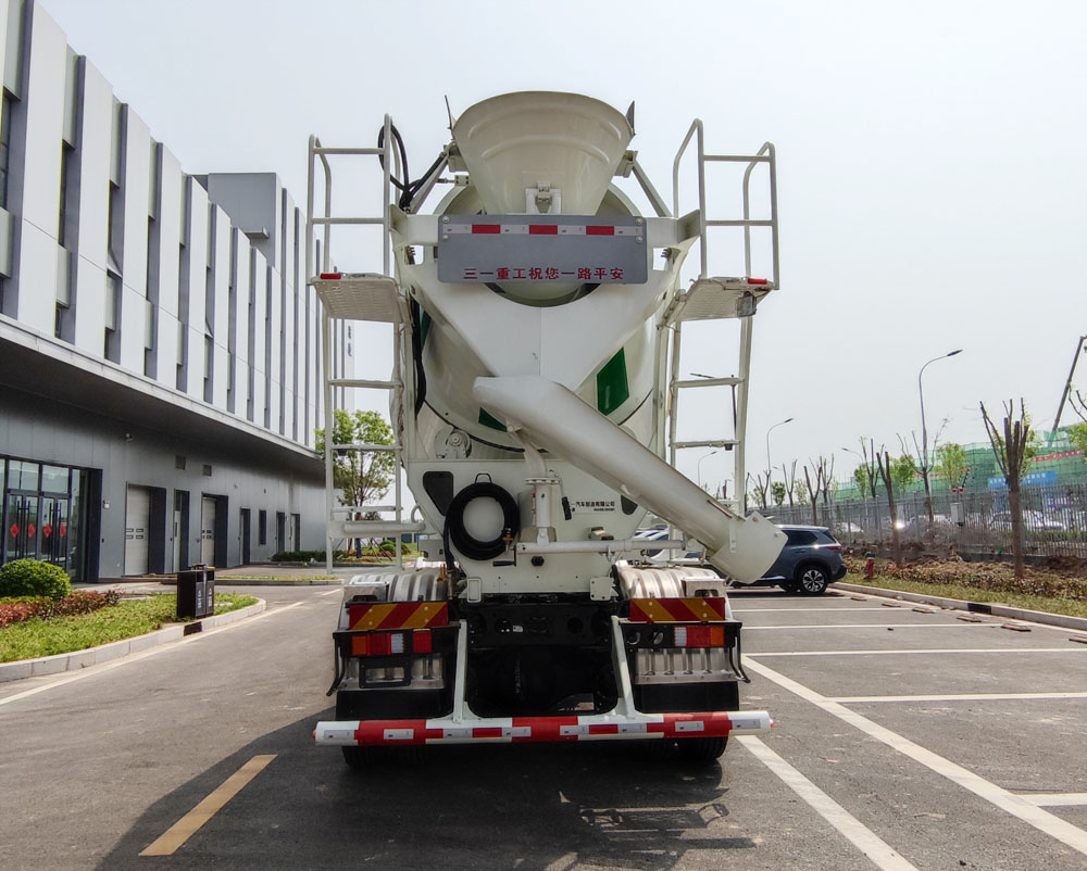 三一牌SYM5316GJB2BEV2純電動(dòng)混凝土攪拌運(yùn)輸車公告圖片