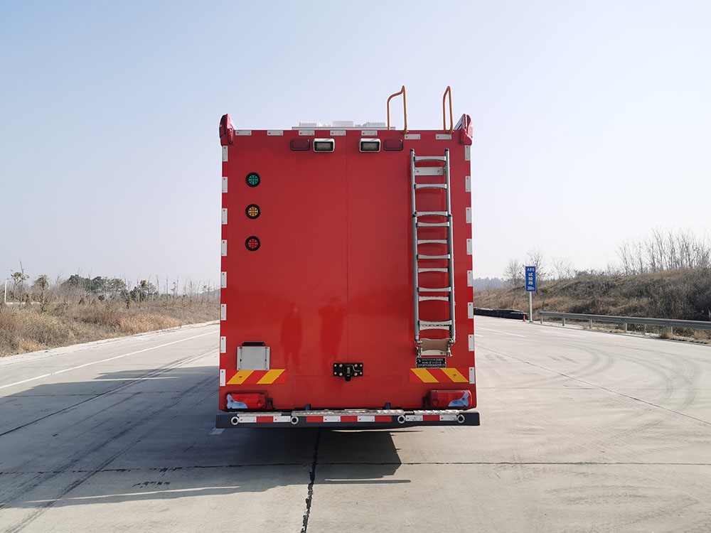 中卓時代牌ZXF5192TXFXX20/M6洗消消防車公告圖片