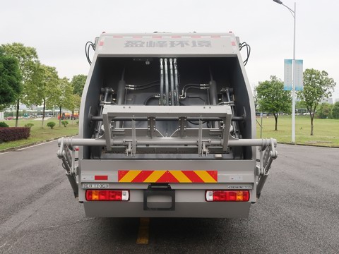 中聯(lián)牌ZBH5180ZYSBJY6壓縮式垃圾車公告圖片