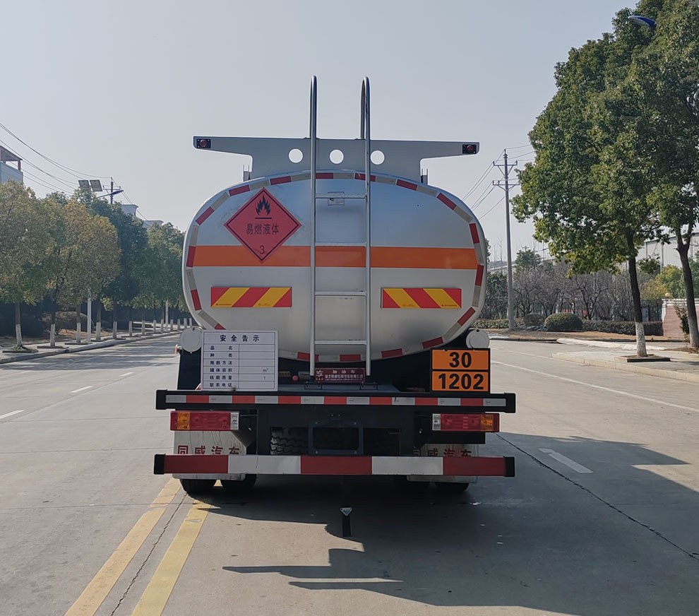 專威牌HTW5189GJYSC6加油車公告圖片