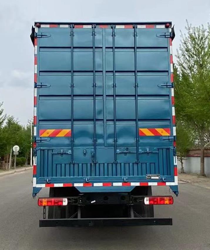 歐曼牌BJ5181XXYY6ANL-04廂式運(yùn)輸車(chē)公告圖片