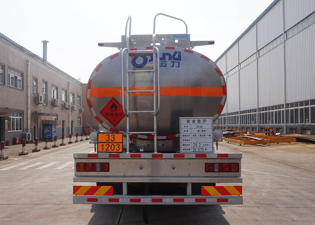 運(yùn)力牌LG5324GYYZ6鋁合金運(yùn)油車公告圖片