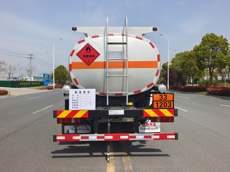 楚勝牌CSC5186GYYZK6A運(yùn)油車公告圖片