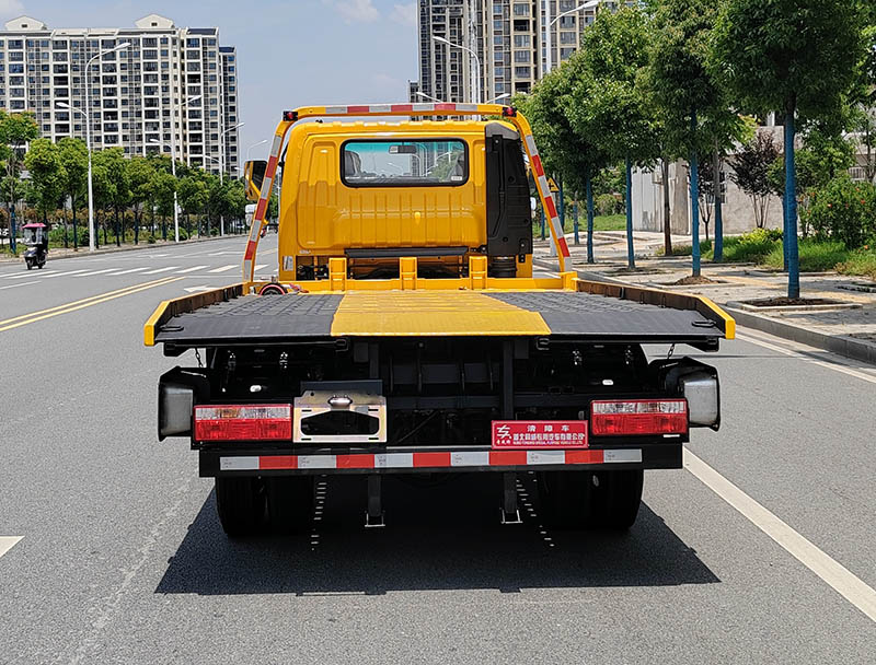 專威牌HTW5042TQZPFD6清障車公告圖片