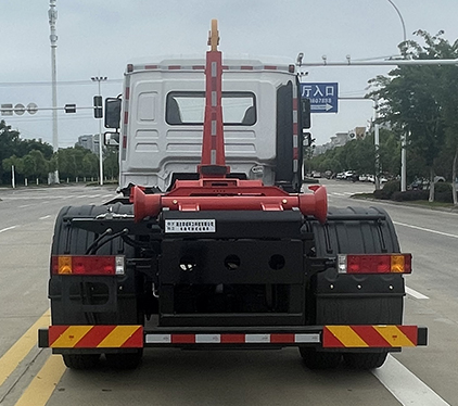 帝王環(huán)衛(wèi)牌HDW5188ZXXSX6車廂可卸式垃圾車公告圖片