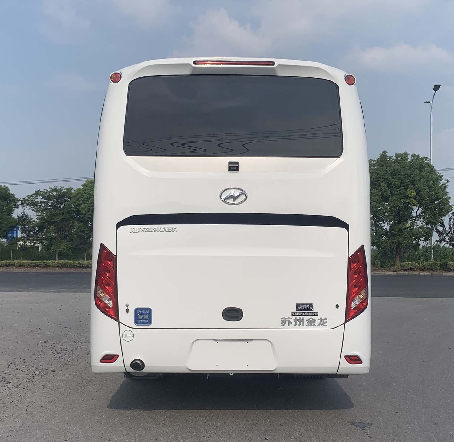 躍邁牌YMZ5121XYLKLQ6醫(yī)療車公告圖片