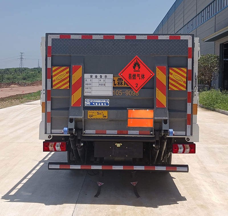 程力牌CL5045TQP6BXW氣瓶運(yùn)輸車公告圖片