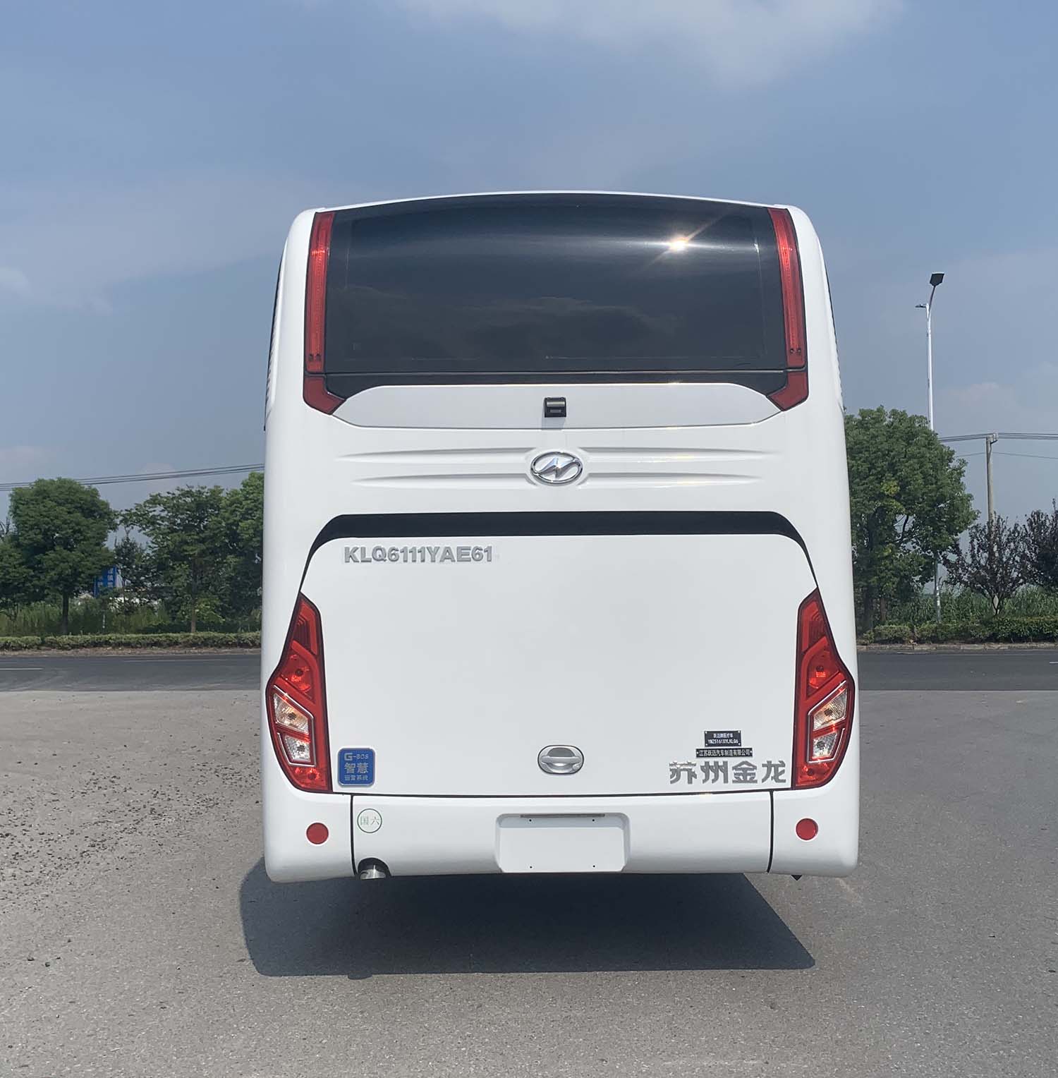 躍邁牌YMZ5161XYLKLQ6醫(yī)療車公告圖片