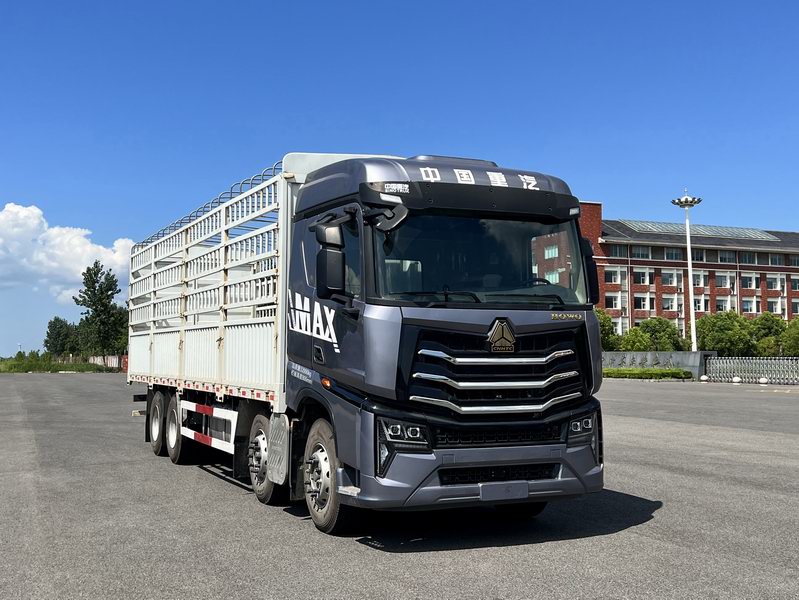 豪沃牌ZZ5327CCYV446KF1K倉(cāng)柵式運(yùn)輸車(chē)公告圖片