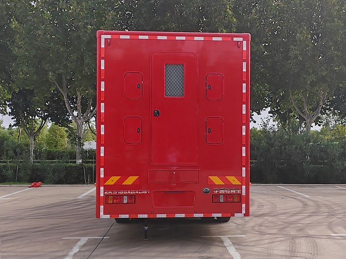 宇通牌ZK5189XBXD61被服洗滌車(chē)公告圖片