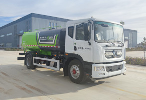 绿化喷洒车