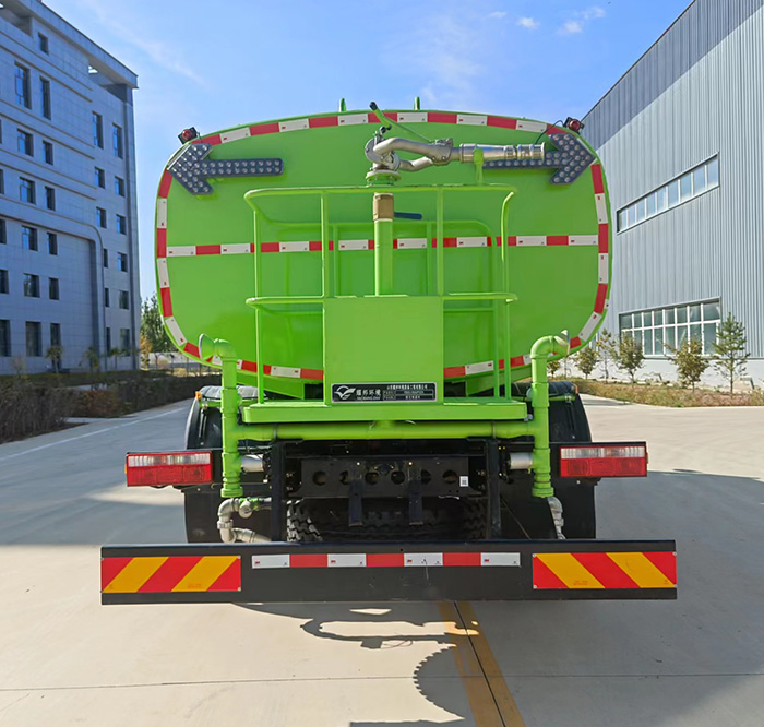 玉驍瓏牌YBH5180GPSE6綠化噴灑車公告圖片