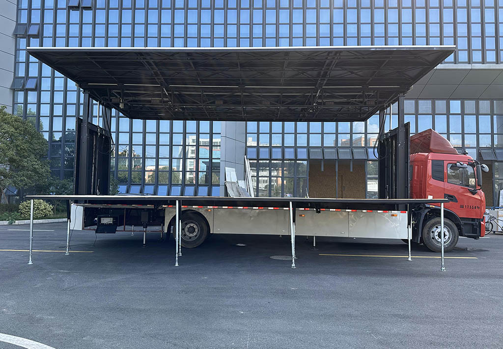 中汽牌ZQZ5183XWTD6舞臺(tái)車公告圖片