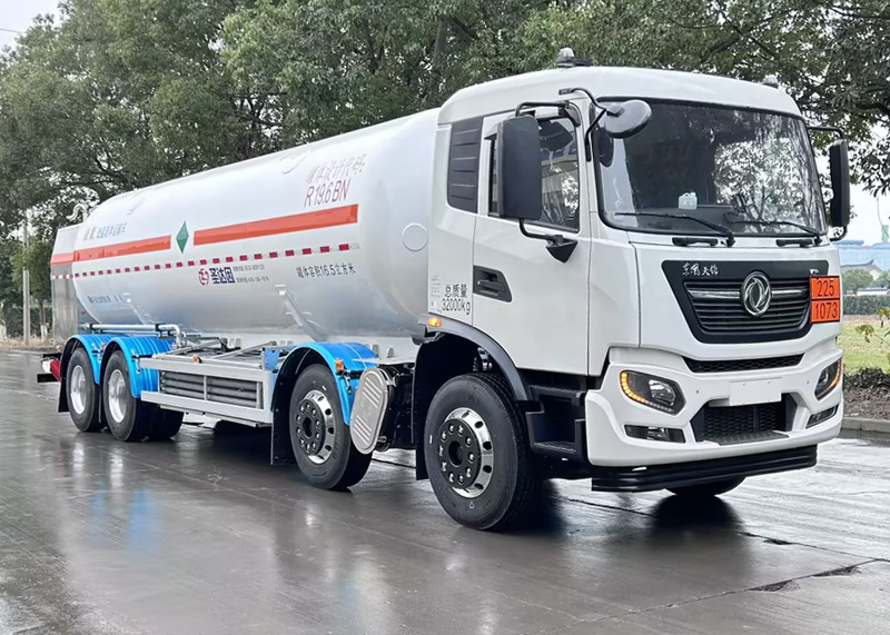 圣達(dá)因牌SDY5322GDYY低溫液體運(yùn)輸車公告圖片