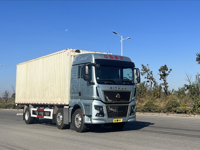 汕德卡牌ZZ5256XYKV56CHF1翼開啟廂式車公告圖片