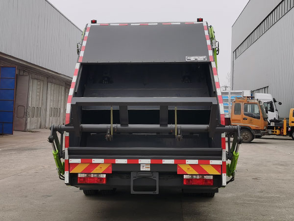 玉驍瓏牌YBH5185ZYSE6壓縮式垃圾車公告圖片