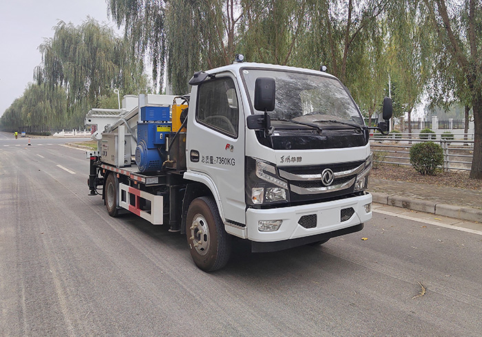 寶旭龍卡牌EBX5072TZJ鉆機(jī)車