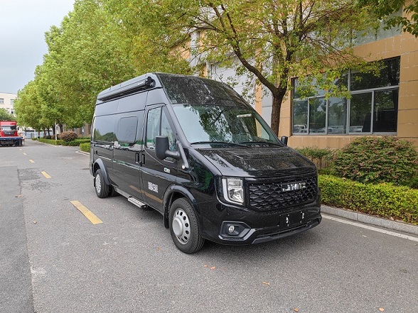 SLR5045XLJZF6旅居車