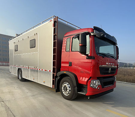 帝王環(huán)衛(wèi)牌HDW5181XCCZ6餐車公告圖片