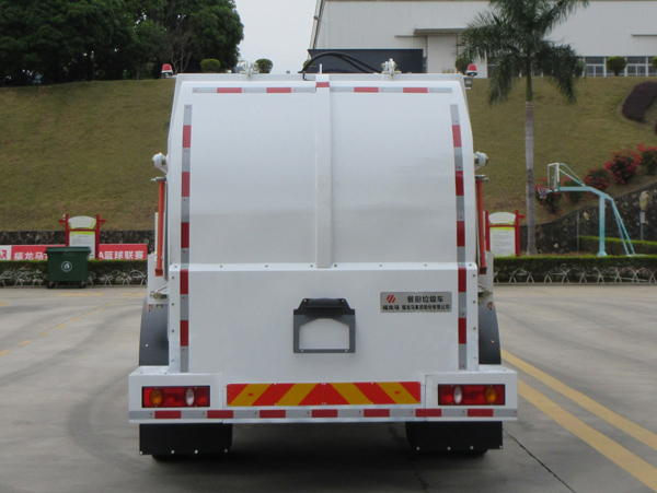 福龍馬牌FLM5120TCADF6餐廚垃圾車公告圖片
