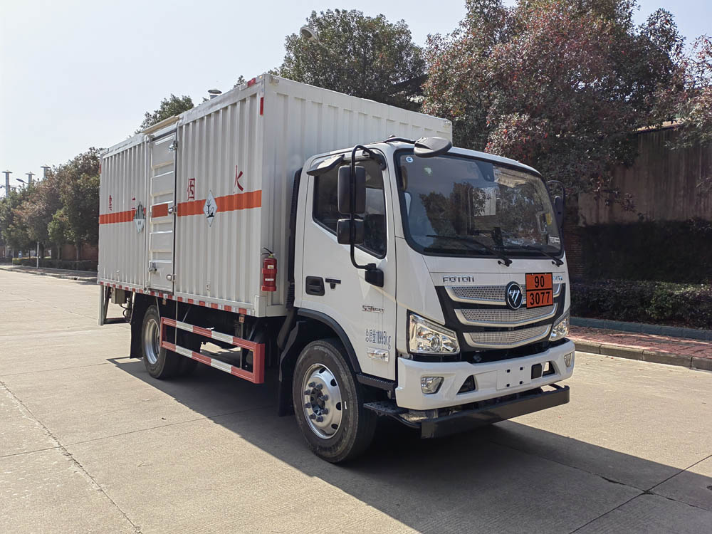 大力牌DLQ5123XZWBJ6雜項危險物品廂式運輸車公告圖片