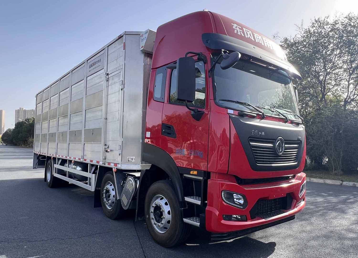 康牧晨遠(yuǎn)牌KMH5250XCQD6雛禽運(yùn)輸車公告圖片