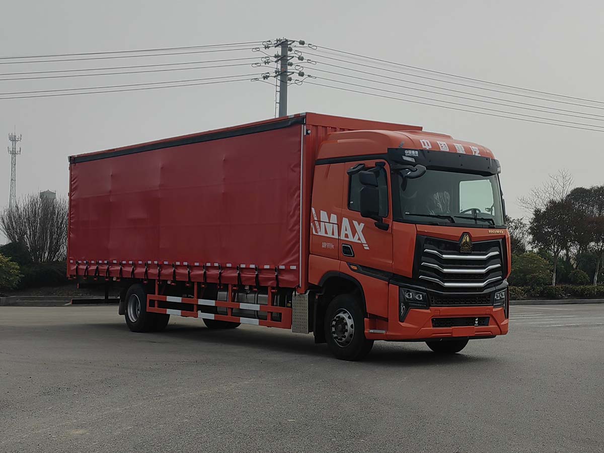 豪沃牌ZZ5187XXYN711KF1B-1廂式運輸車公告圖片