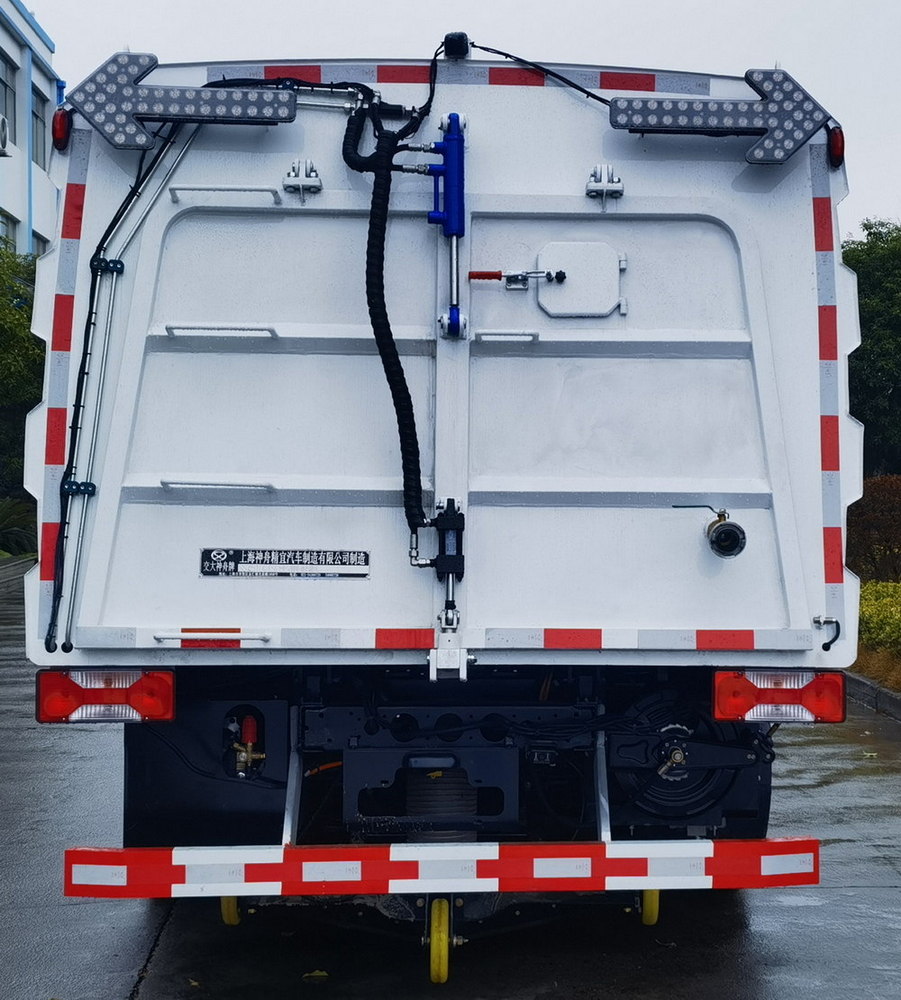 交大神舟牌SSZ5100TSLBEV純電動掃路車公告圖片