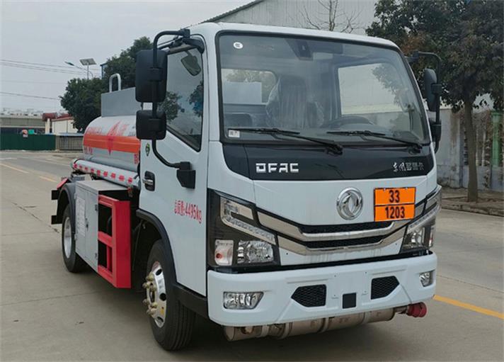 楚韻牌EZW5045GJYE6加油車