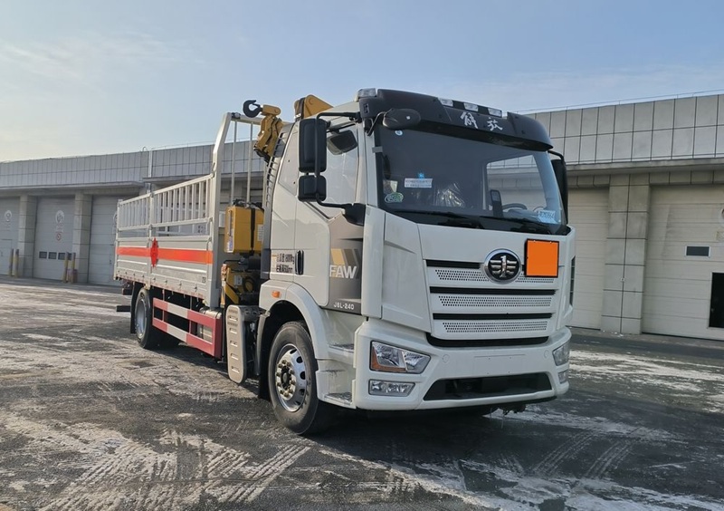 龍帝牌CSL5180TQPE6B氣瓶運輸車