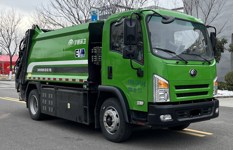 宇通牌YTZ5126ZYSD0BEV純電動(dòng)壓縮式垃圾車公告圖片