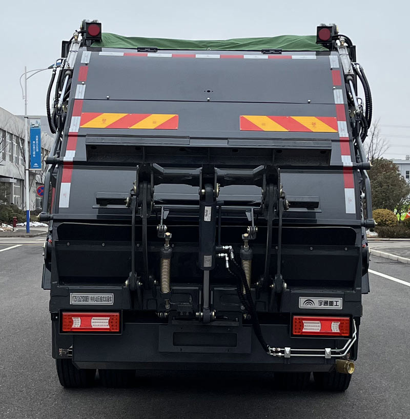 宇通牌YTZ5126ZYSD0BEV純電動(dòng)壓縮式垃圾車公告圖片