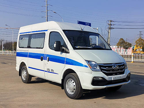 華專一牌EHY5040XSCS6QT傷殘運送車