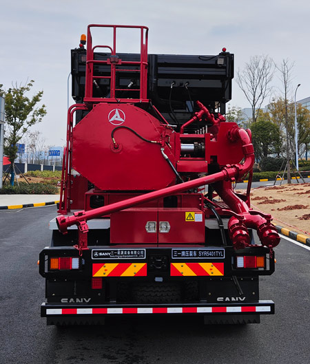 三一牌SYR5401TYL壓裂車公告圖片