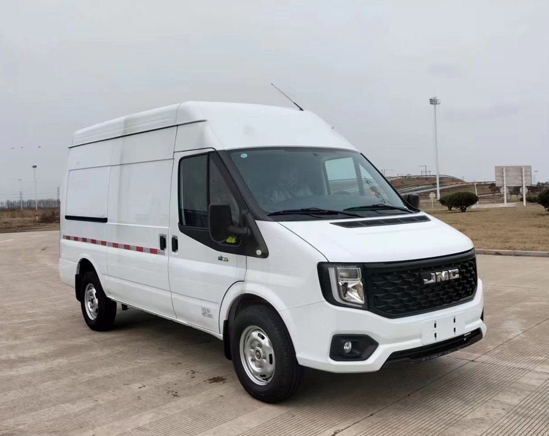 江鈴牌JX5045XXYTGA-M6廂式運輸車公告圖片