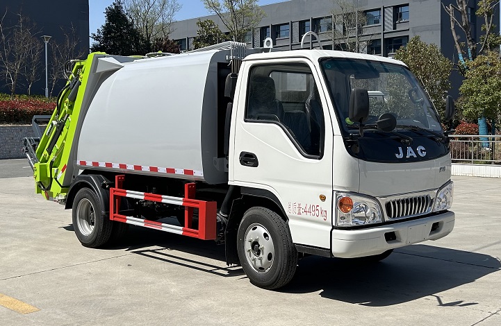 程力威牌CLW5043ZYS6ZS壓縮式垃圾車公告圖片