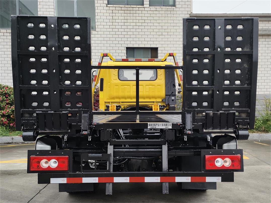 寶路隨車(chē)牌ABL5042TQZP6A清障車(chē)公告圖片